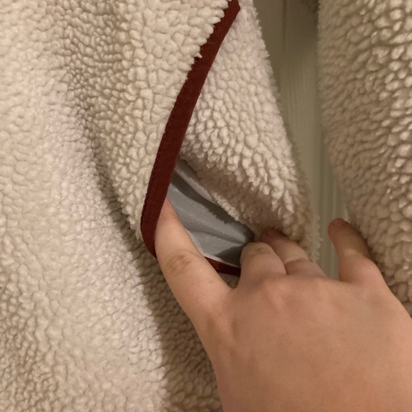 Columbia Sherpa Windbreaker - Picture 3 of 6